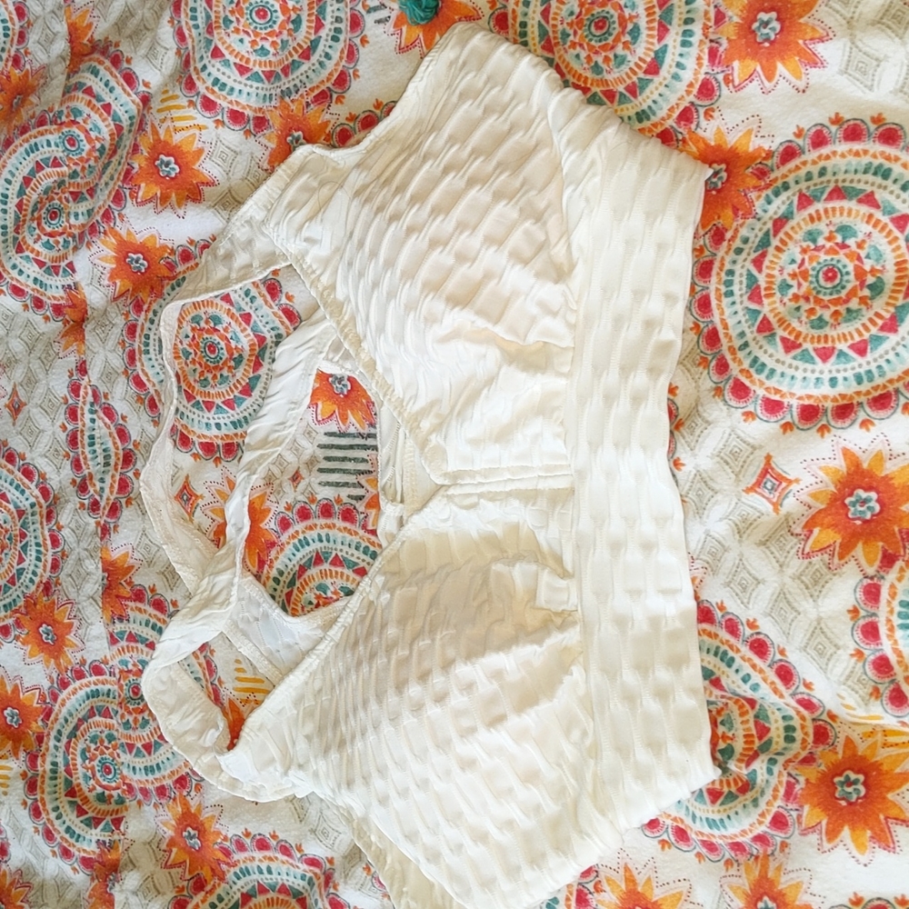 White Sports Bra and Leggings